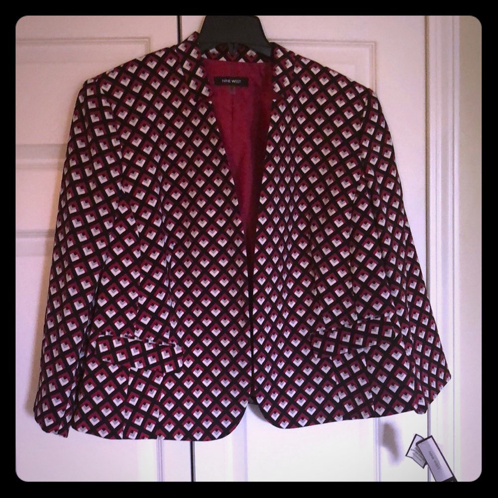 Nine West patterned blazer 3/4 sleeve.